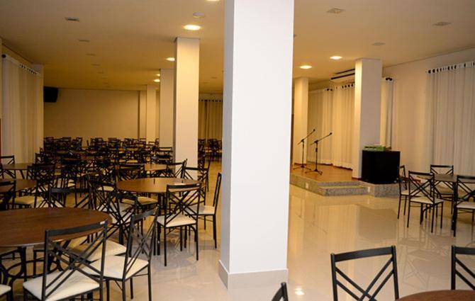 Grand Cafe Hotel Manhuacu Exterior photo